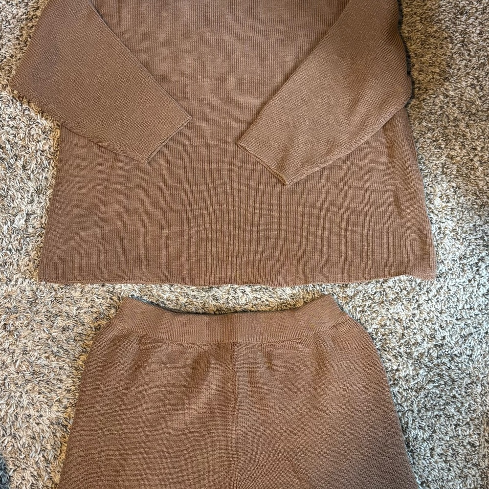 Zenana Outfitters Brown Knit Set